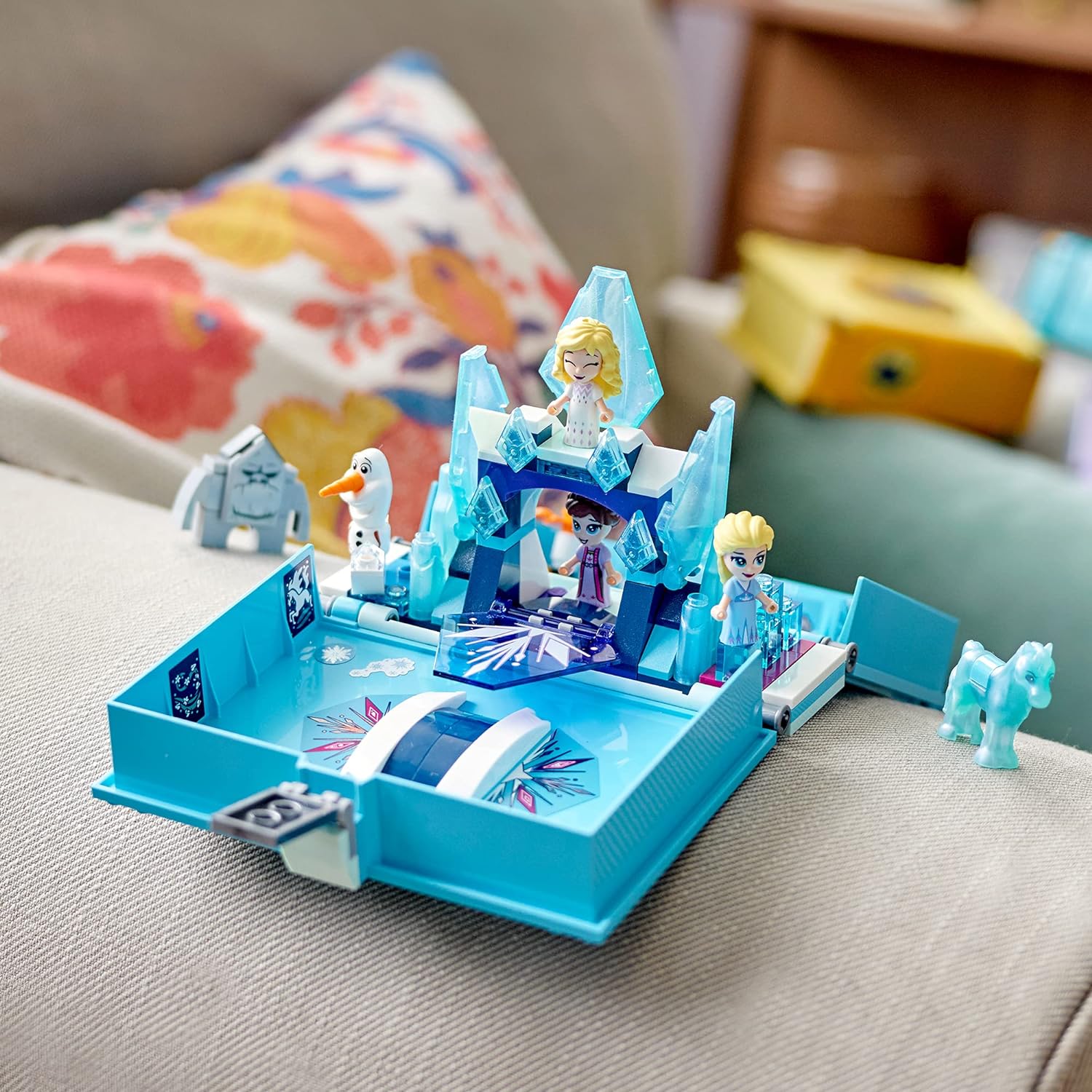 LEGO 43189 Disney Frozen 2 Elsa and the Nokk Storybook, Adventures Portable Playset, Travel Toys, Gifts for 5 Plus Year Old Kids, Girls & Boys with Micro Doll - Image 5